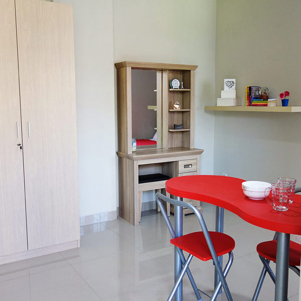 Anggrek Platinum 2