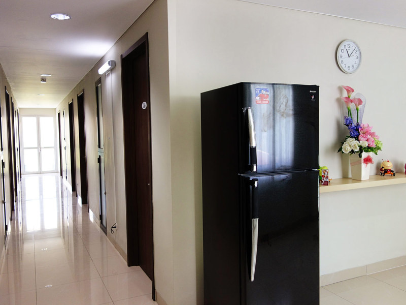 Hallway & Staircase 6